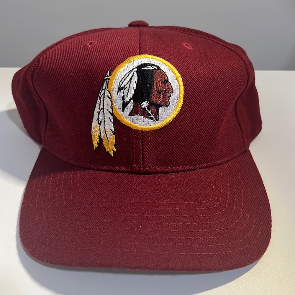 Vintage Washington Redskins Hat.  This hat is in excellent condition